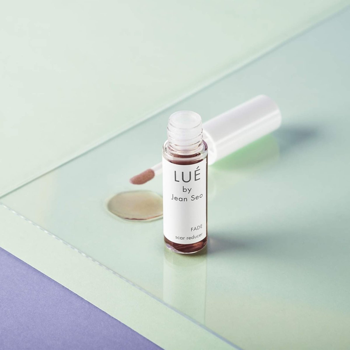 LUE Fade Cotton applicator for acne marks and hyperpigmentation 棉頭去印筆